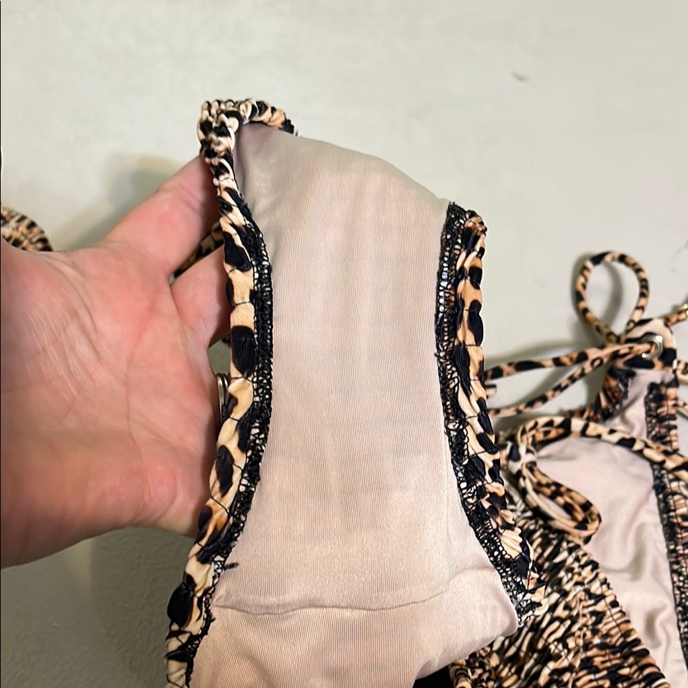 Victoria's Secret Leopard Print Bikini Set - Picture 9 of 9